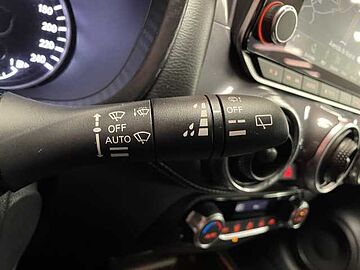 Nissan JUKE 1.0 DIG-T N-CONNECTA 114CV E6D-FULL DCT JUKE 1.0 DIG-T N-CONNECTA 114CV E6D-FULL DCT SKYLINE GREY MIDNIGHT BLACK