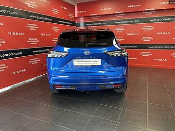 Nissan Nuevo Qashqai NUEVO QASHQAI DIG-T E6E 116 KW (158 CV) MHEV 12V CVT 4X2 Magnetic Blue Black Metalizado