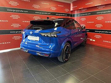 Nissan Nuevo Qashqai NUEVO QASHQAI DIG-T E6E 116 KW (158 CV) MHEV 12V CVT 4X2 Magnetic Blue Black Metalizado